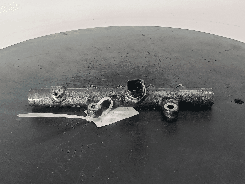 Топливная рампа к Renault Megane 2 Рестайлинг (06-09)