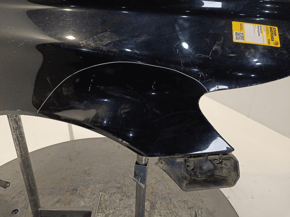 Крыло переднее правое к Volvo S40 2 (04-07)