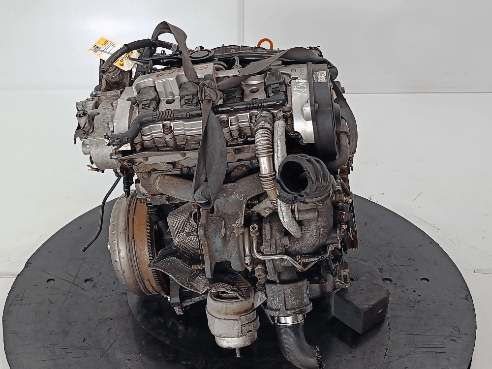 Двигатель к Audi A4 B7 (04-09)