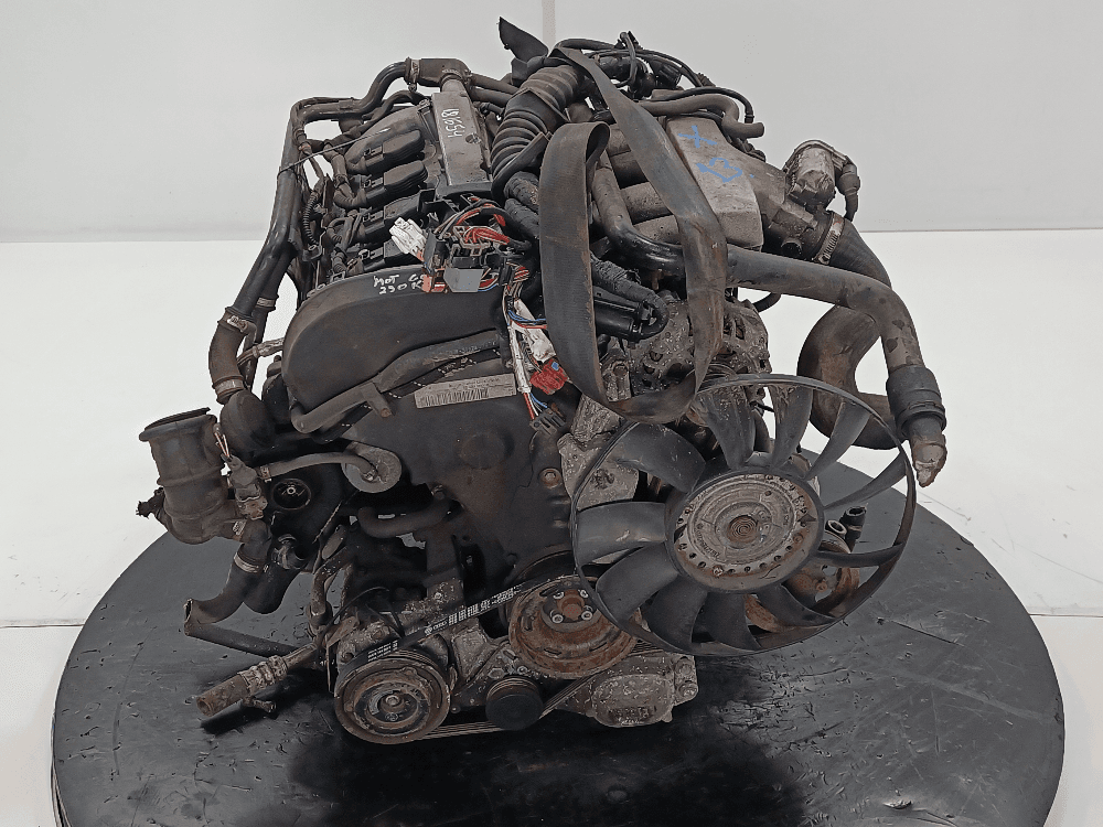 Двигатель к Audi A4 B6 (01-05)