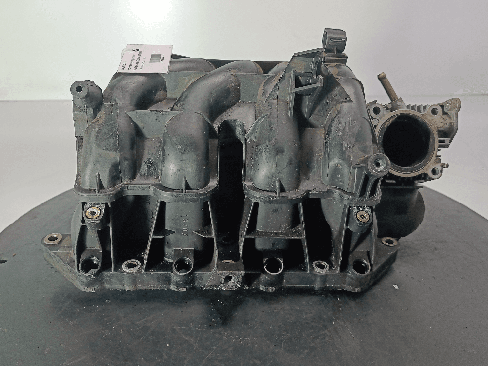 Коллектор впускной к Volkswagen Golf 4 (97-06)