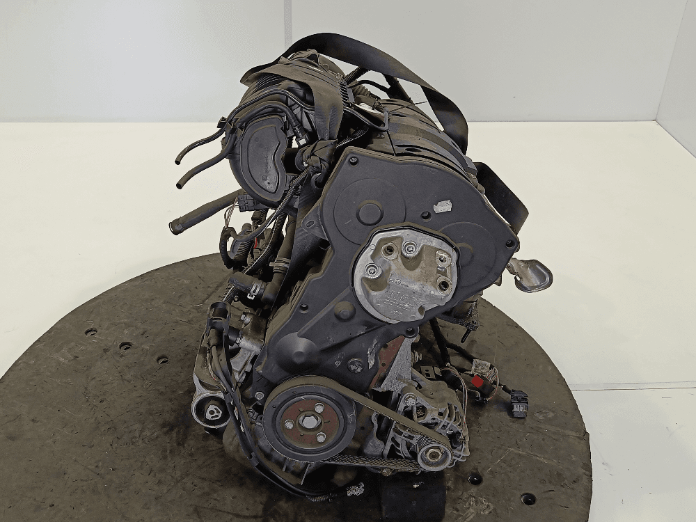 Двигатель к Peugeot 307 (01-05)