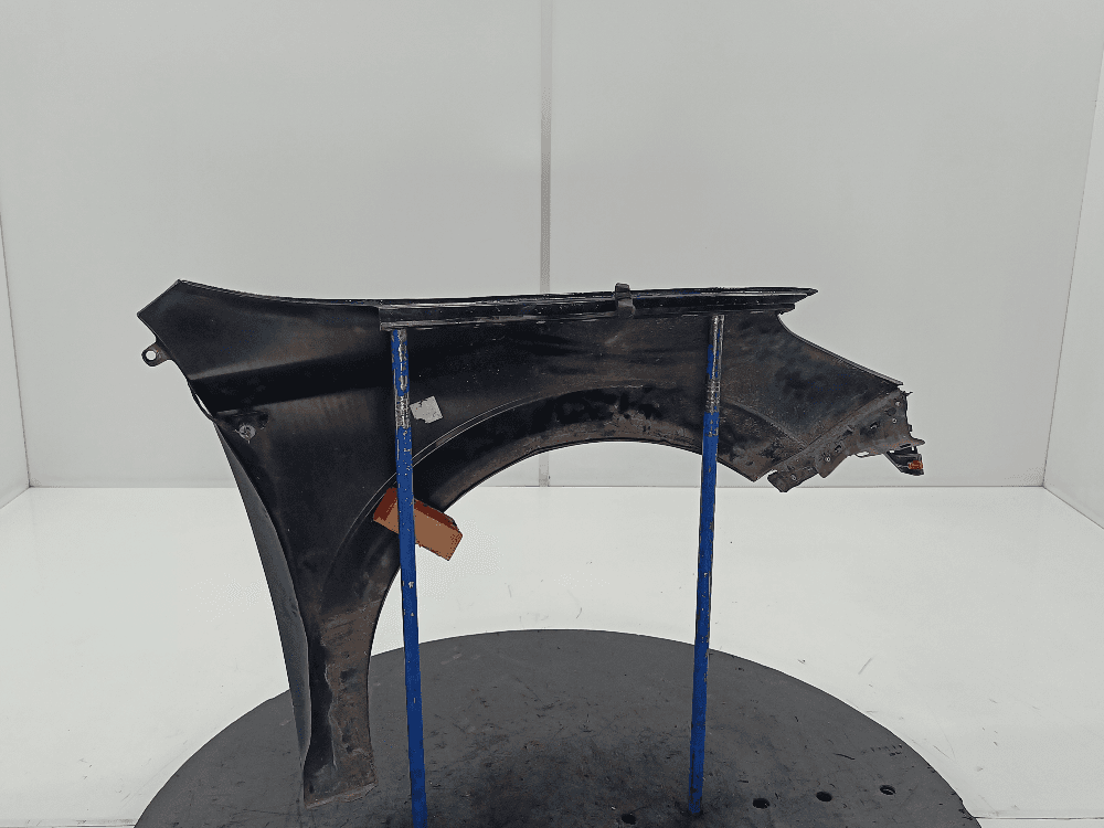 Крыло переднее левое к Opel Astra H (04-07)