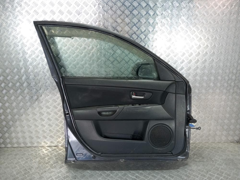 Дверь передняя левая к Mazda 3 BK (03-06)