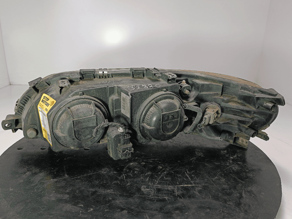 Фара правая к Volvo V70 2 (00-05)