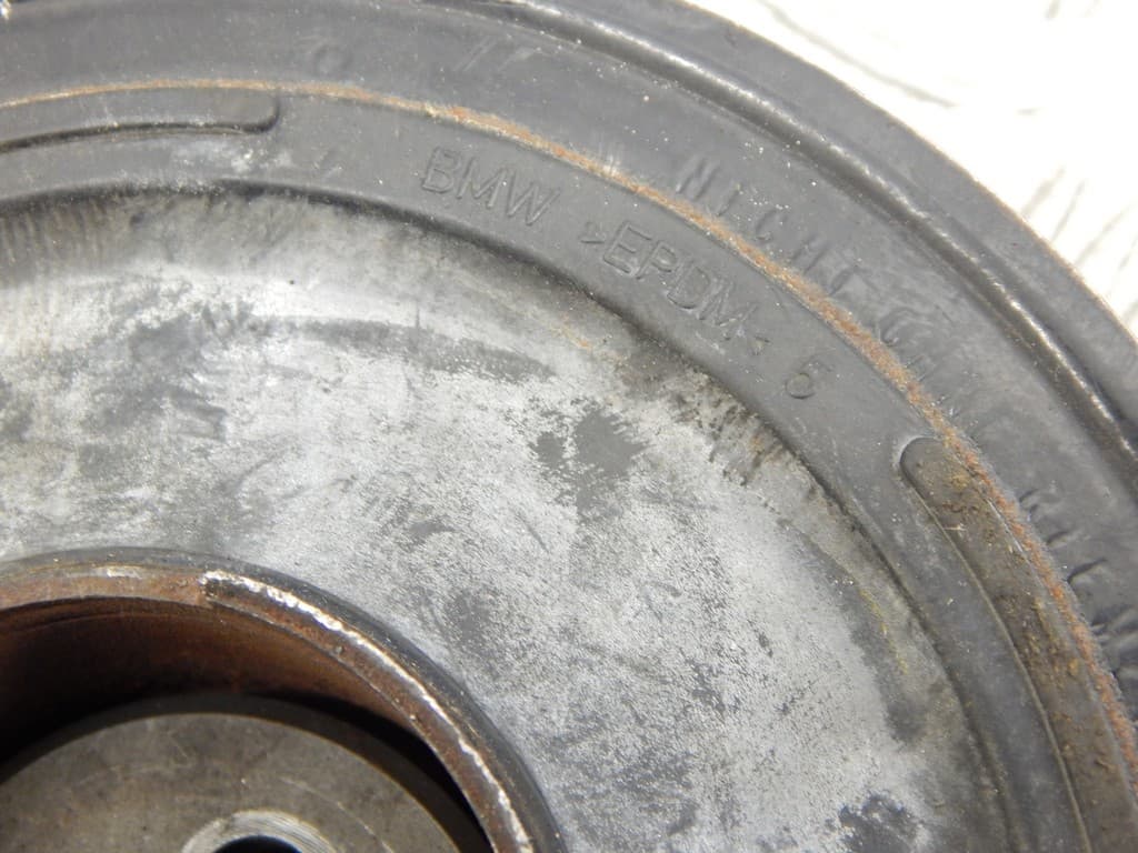 Шкив коленвала к BMW 5 F10/F11/F07 (09-13)