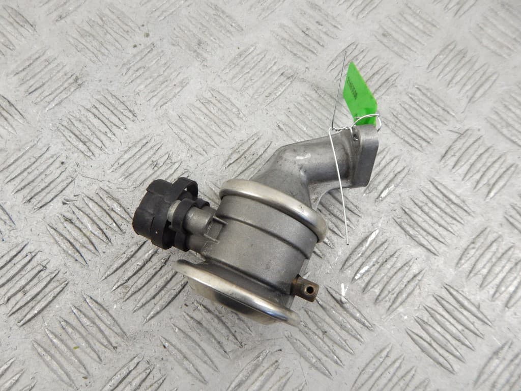 Клапан EGR к BMW 5 E39 Рестайлинг (00-04)