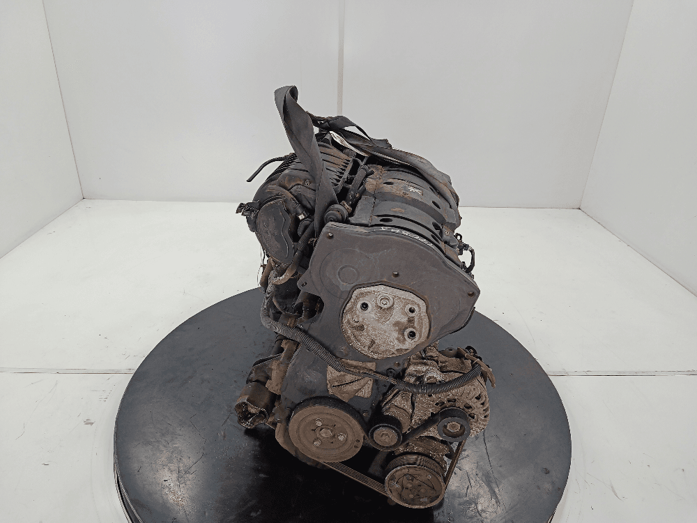Двигатель к Citroen C4 1 (04-08)