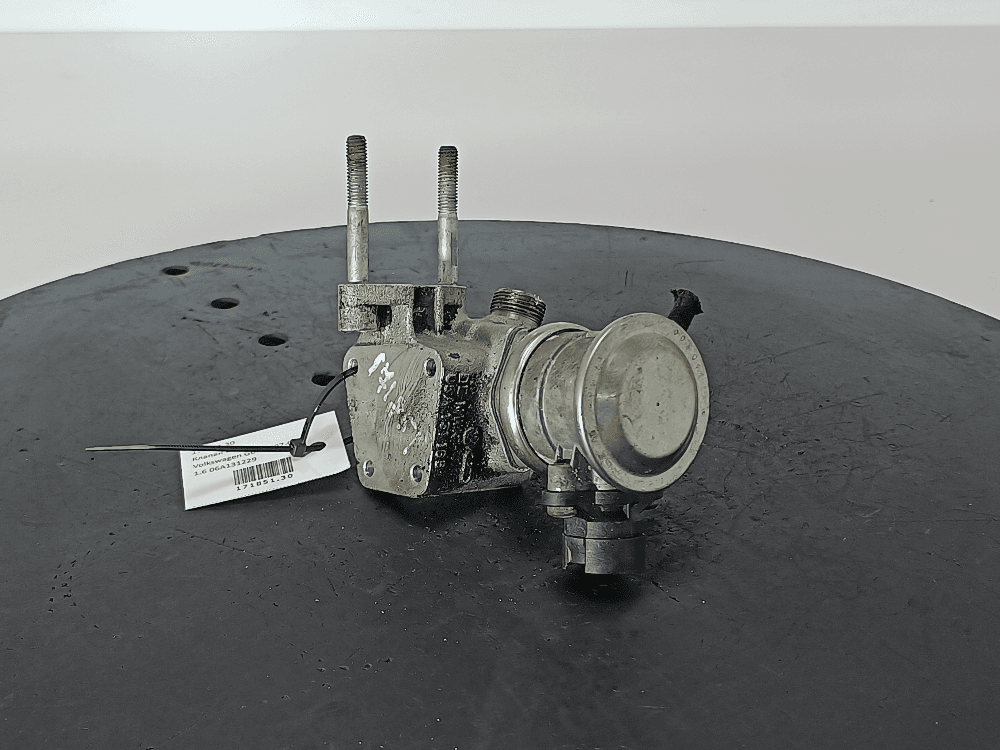 Клапан EGR к Volkswagen Golf 4 (97-06)