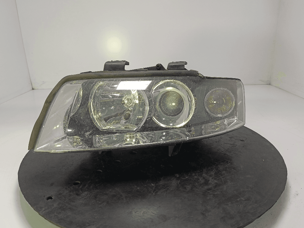 Фара левая к Audi A4 B6 (01-05)
