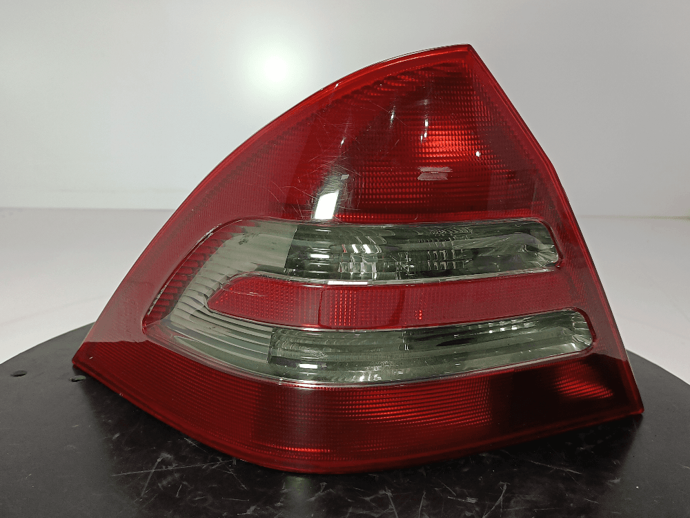 Фонарь задний левый к Mercedes C Class W203/S203/CL203 Рестайлинг (04-07)