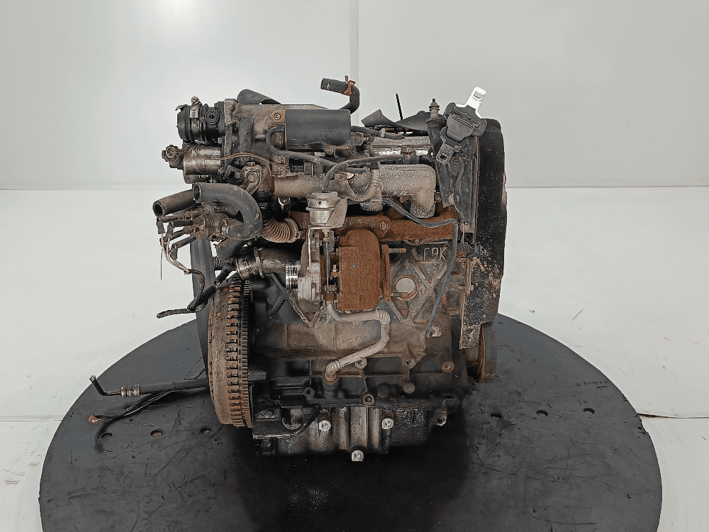 Двигатель к Renault Laguna 2 (01-05)