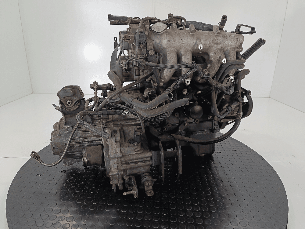 Двигатель к Nissan  Primera P12 (02-08)
