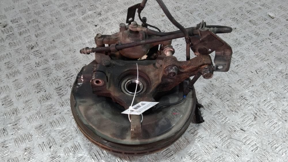 Кулак поворотный правый к Mitsubishi Outlander 3 Рестайлинг (14-16)