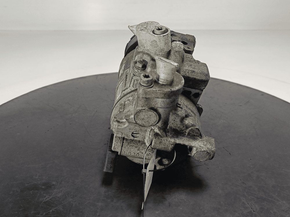 Компрессор кондиционера к Audi A4 B8/8K (07-11)
