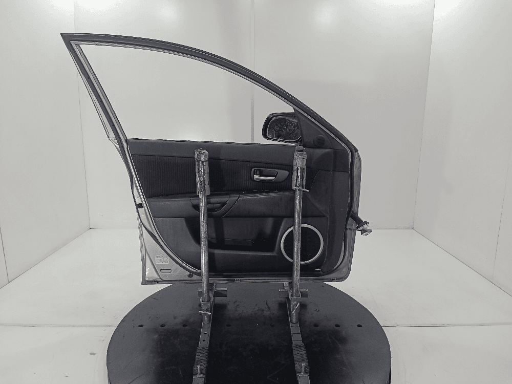 Дверь передняя левая к Mazda 3 BK (03-06)