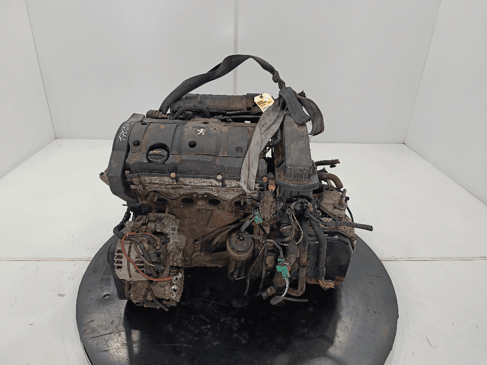 Двигатель к Citroen C4 1 (04-08)