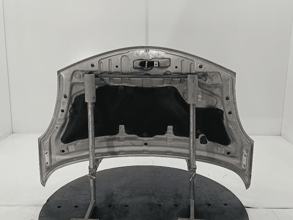 Капот к Nissan  Note E11 (05-09)