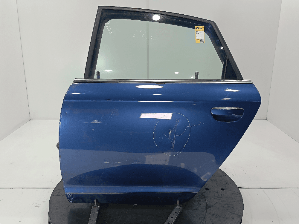 Дверь задняя левая к Audi A6 C6/4F (04-08)