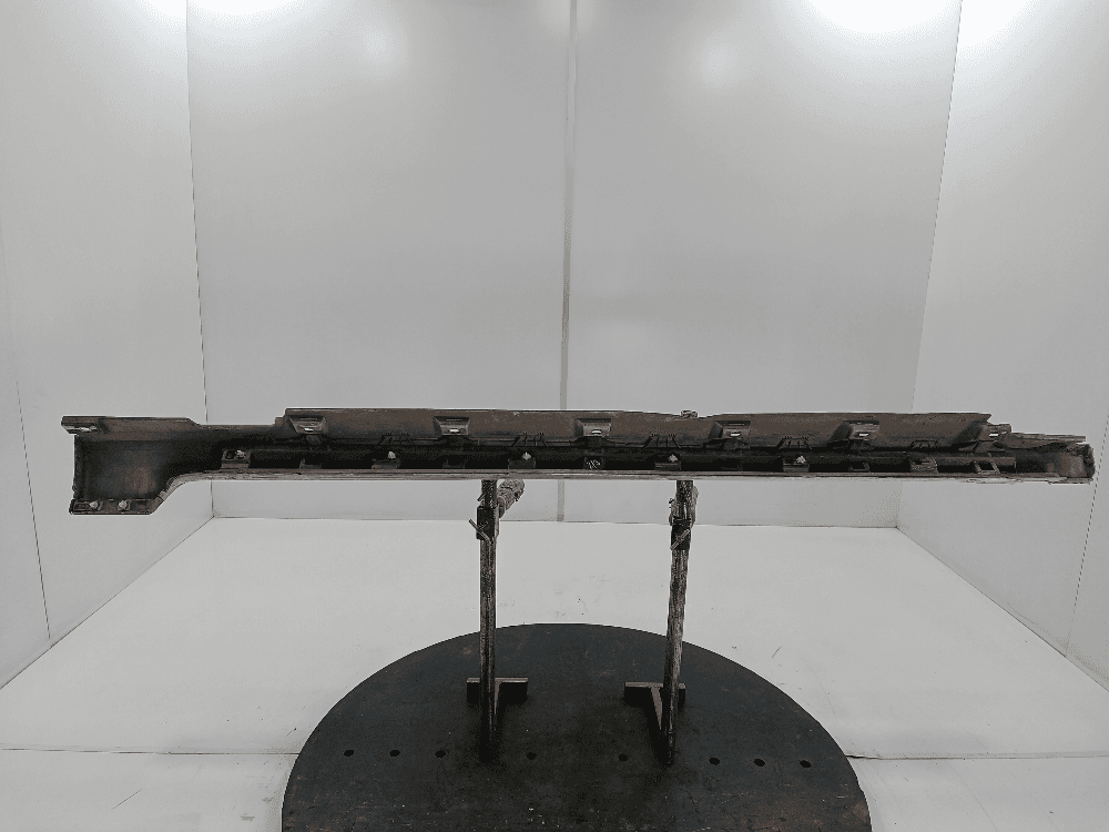 Накладка порога к Volkswagen Passat B8 (14-19)