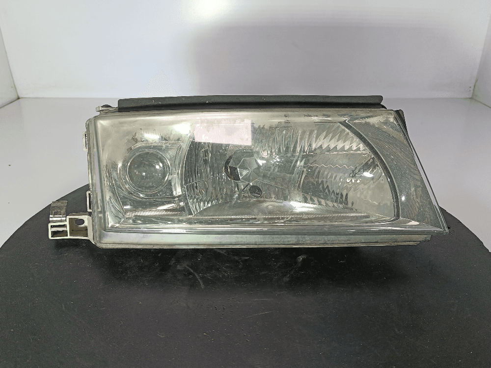 Фара правая к Skoda Octavia Tour Рестайлинг (00-10)