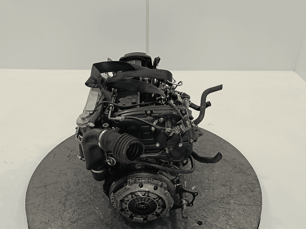 Двигатель к Nissan  Primera P11 (96-00)