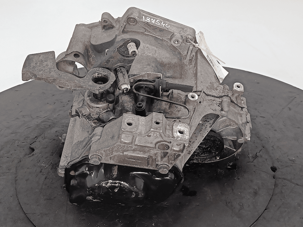 КПП механическая (МКПП) к Volkswagen Golf 5 (03-09)