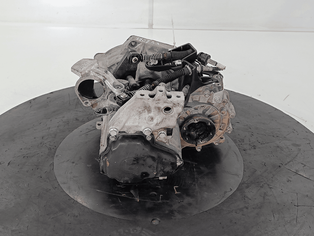 КПП механическая (МКПП) к Volkswagen Golf 5 (03-09)