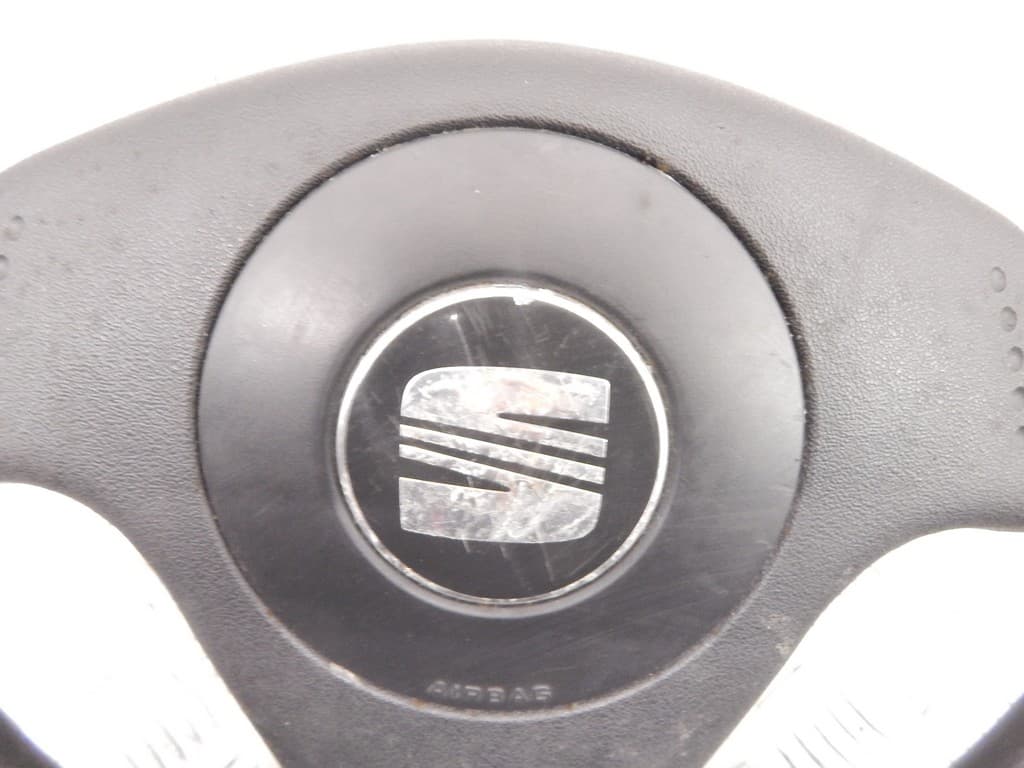 Руль к Seat Ibiza 3 (01-06)