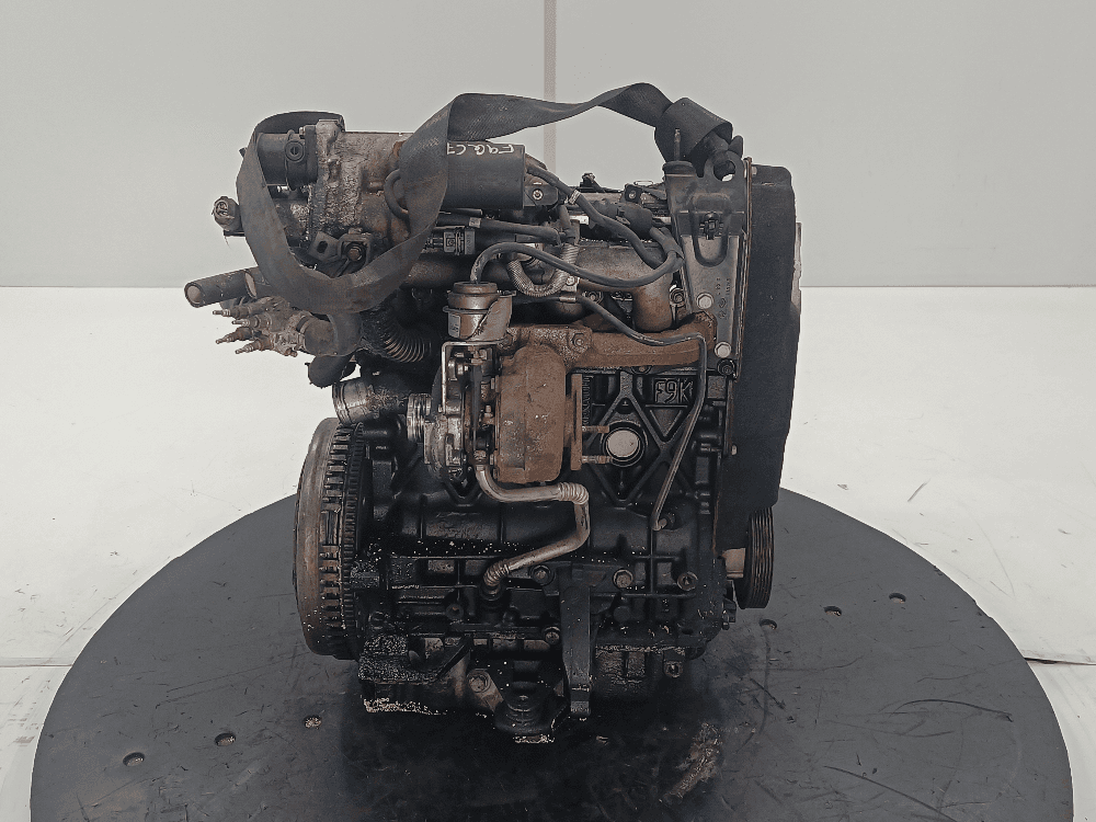 Двигатель к Renault Laguna 2 (01-05)