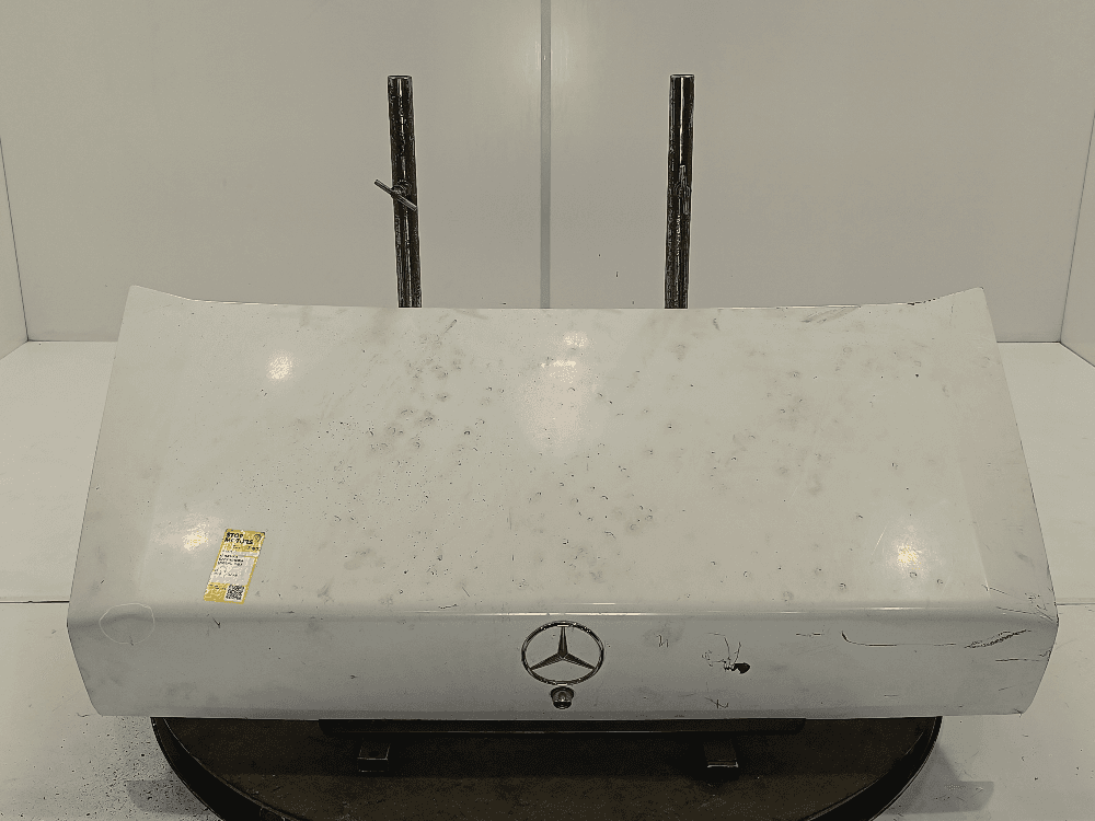 Крышка багажника (дверь 3-5) к Mercedes 190 W201 (82-93)