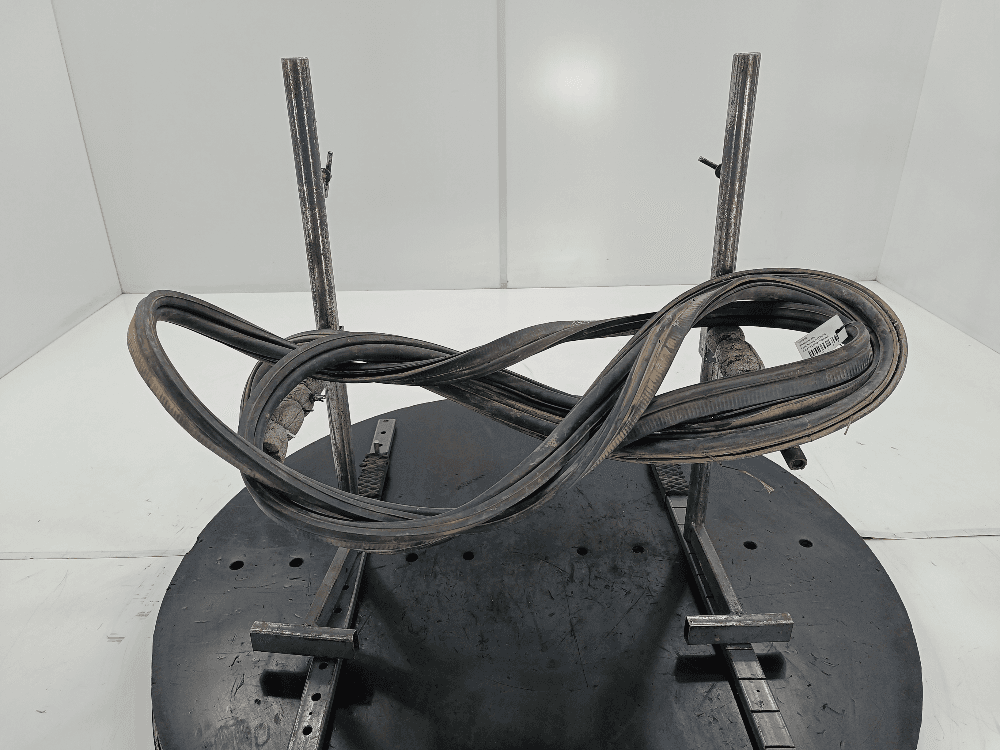 Уплотнитель к Ford Transit 4 (13-24)