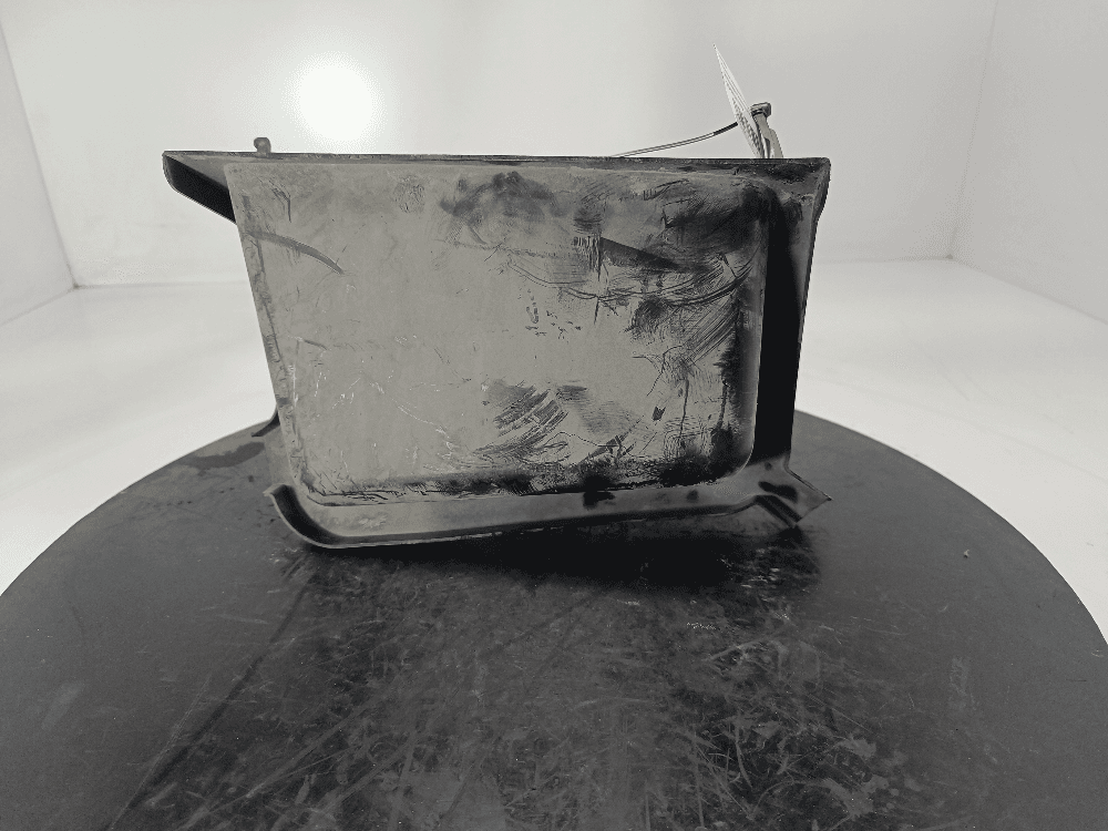 Пластик моторного отсека к Volkswagen Touareg 3 (18-24)