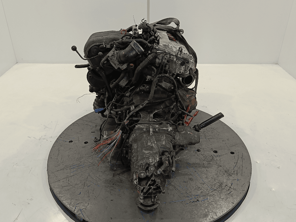 Двигатель к Audi A4 B6 (01-05)