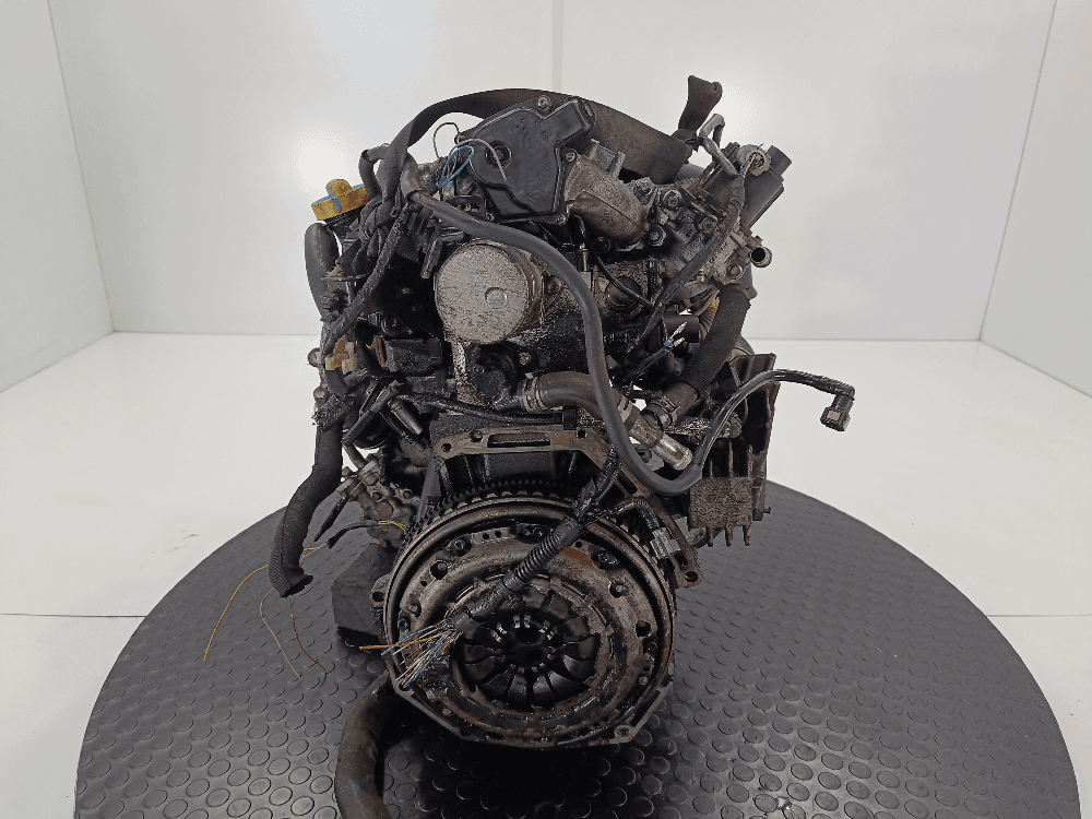 Двигатель к Nissan  Juke 1 (10-14)