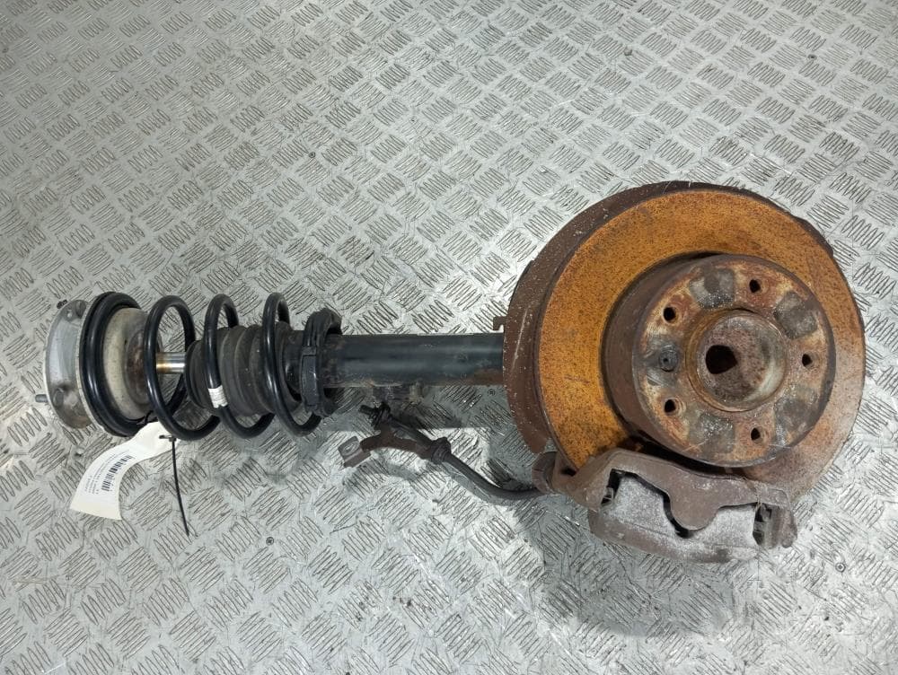 Стойка передняя правая к BMW 1 E81/E82/E87/E88 (04-07)