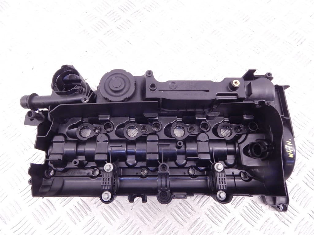 Клапанная крышка к BMW 5 F10/F11/F07 (09-13)