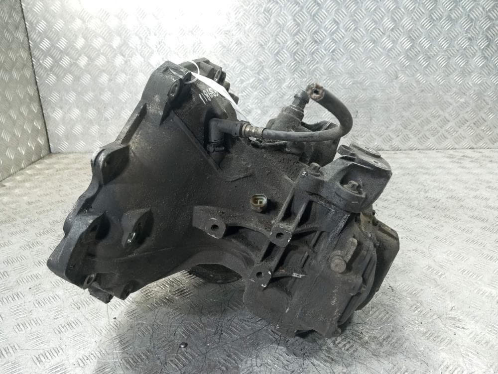 КПП механическая (МКПП) к Opel Corsa D (06-11)