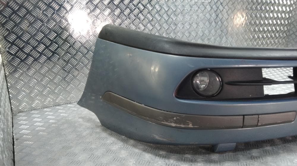 Бампер передний к Renault Laguna 2 (01-05)
