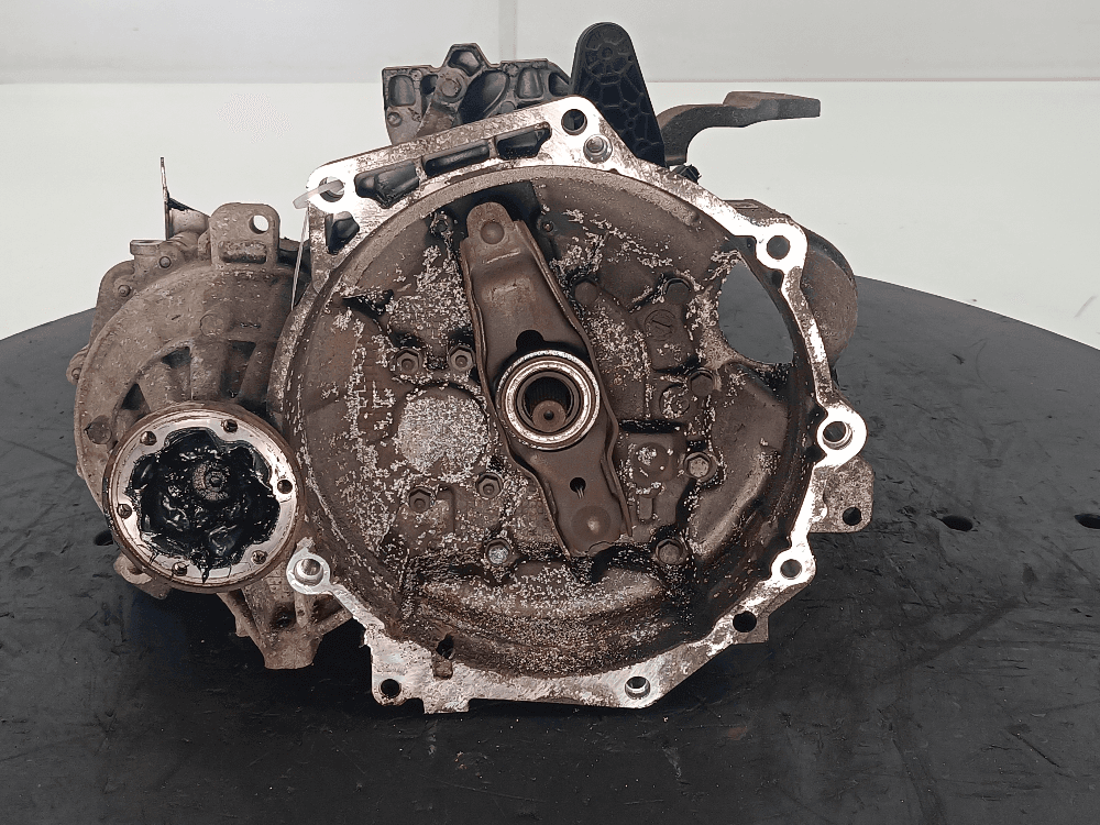 КПП механическая (МКПП) к Volkswagen Golf 5 (03-09)