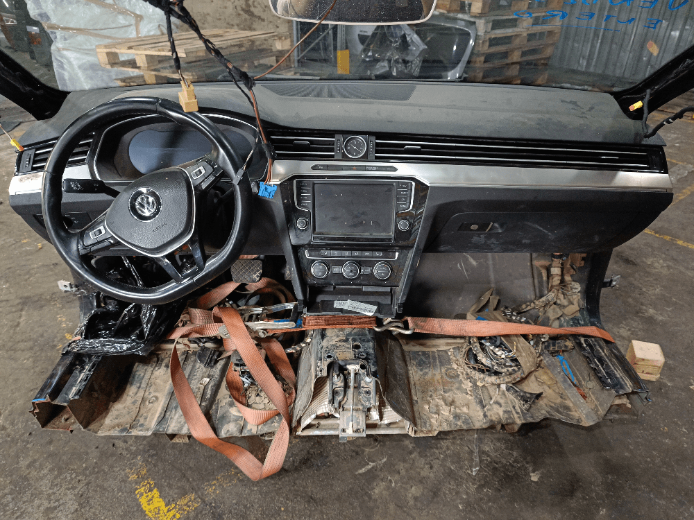 Передняя часть кузова к Volkswagen Passat B8 (14-19)