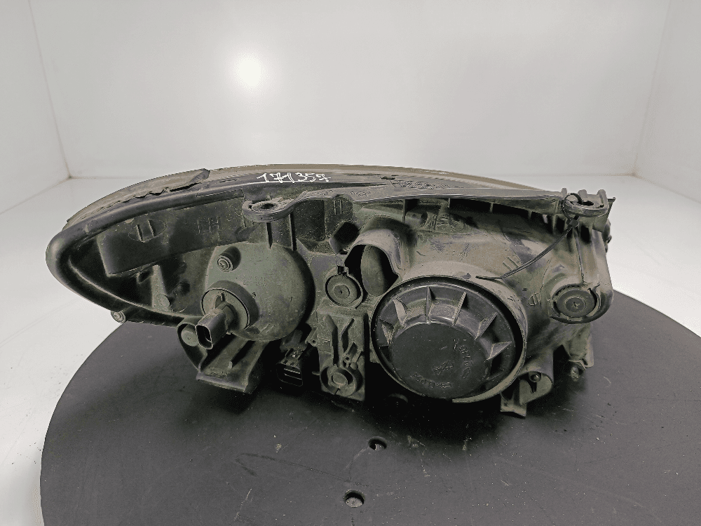 Фара левая к Kia Cerato 1 (03-06)