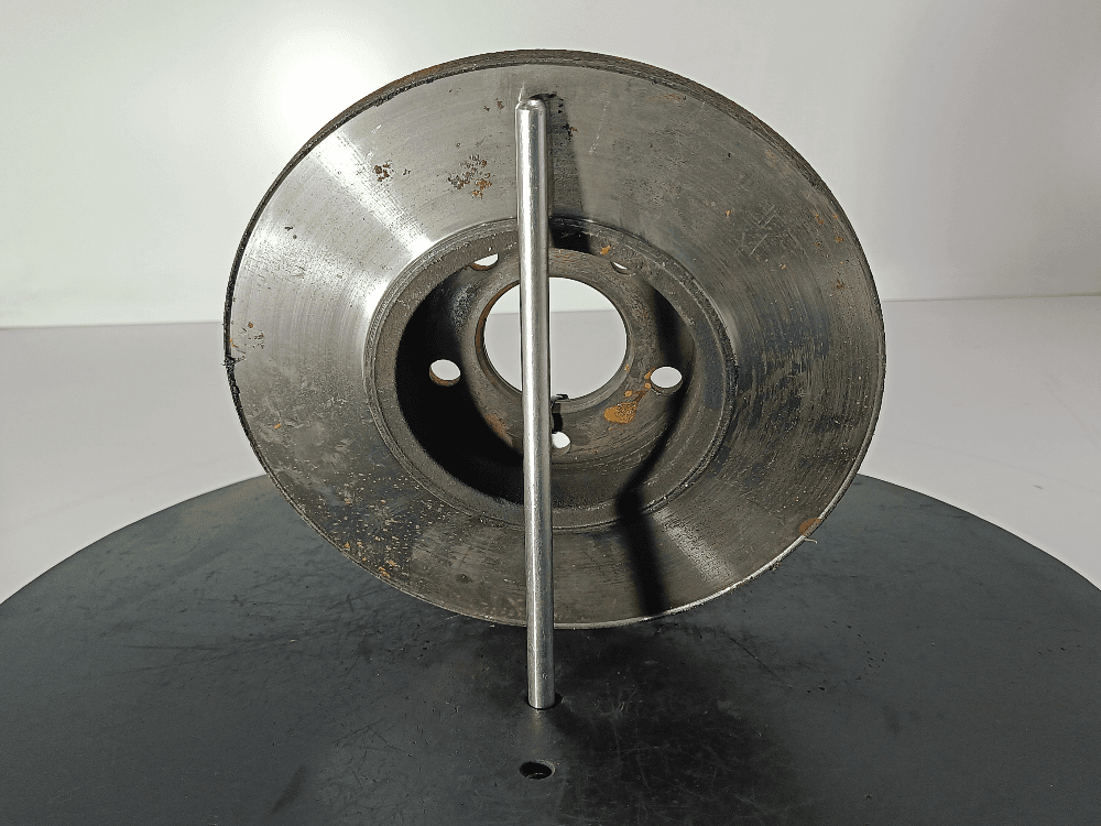 Диск тормозной передний к Audi 100 C4 (90-94)