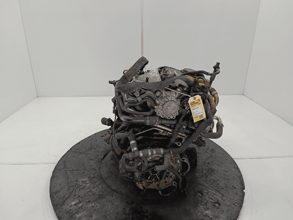 Двигатель к Audi A4 B7 (04-09)