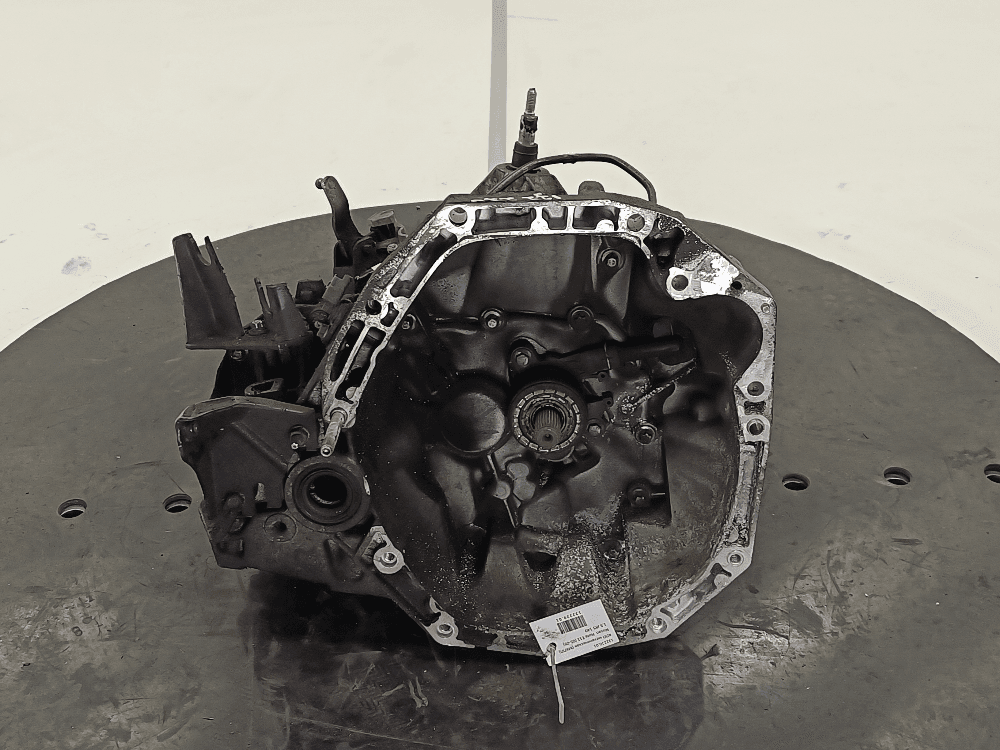 КПП механическая (МКПП) к Nissan  Note E11 (05-09)