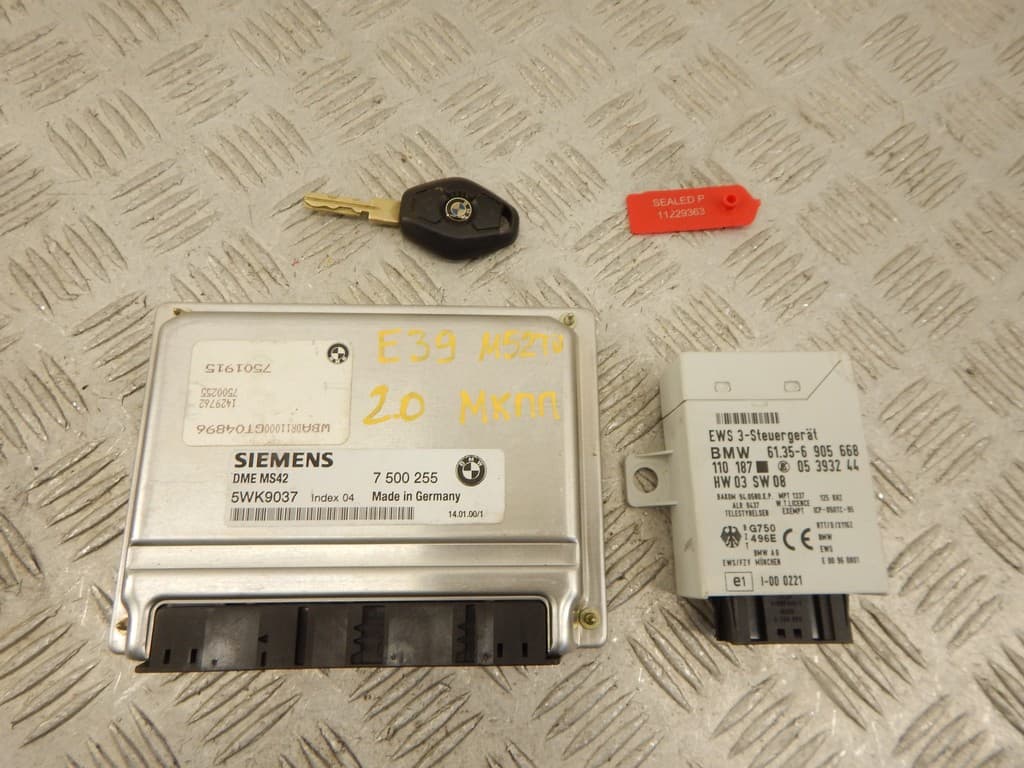 Блок управления двигателем к BMW 5 E39 (95-00)