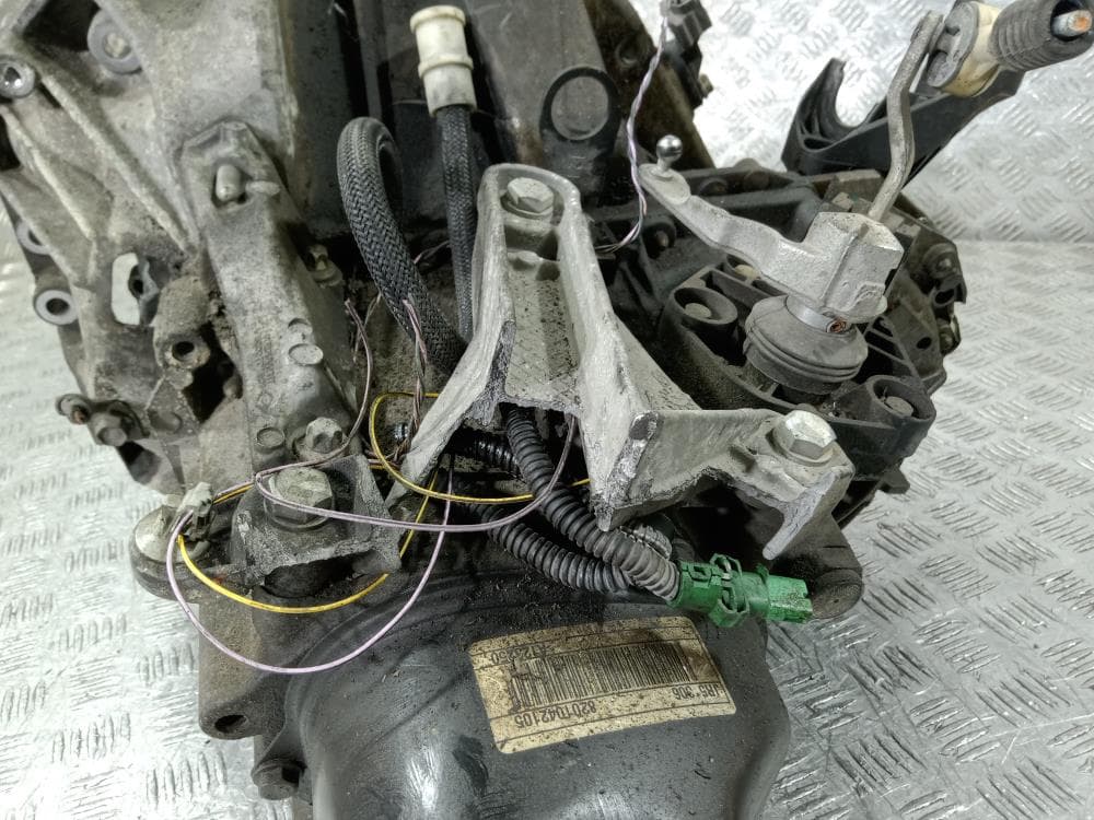 КПП механическая (МКПП) к Renault Clio 3 Рестайлинг (09-12)