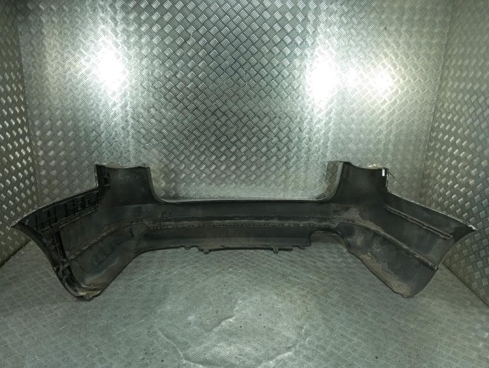 Бампер задний к Volkswagen Passat B6 (05-10)
