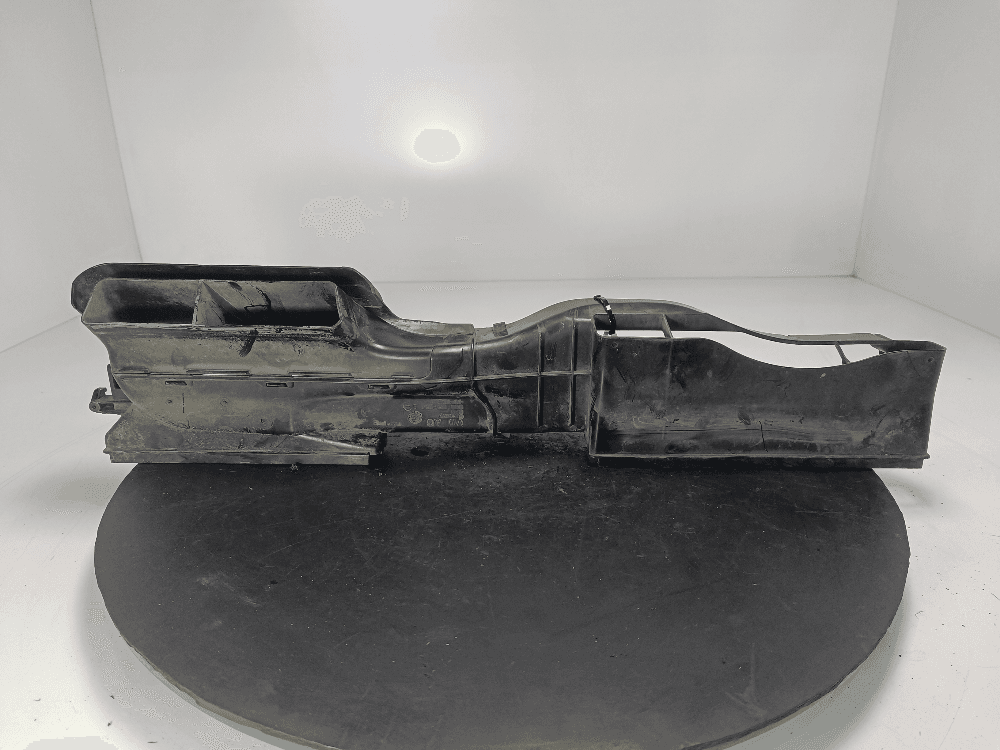 Воздуховод радиатора к Volkswagen Passat B8 (14-19)