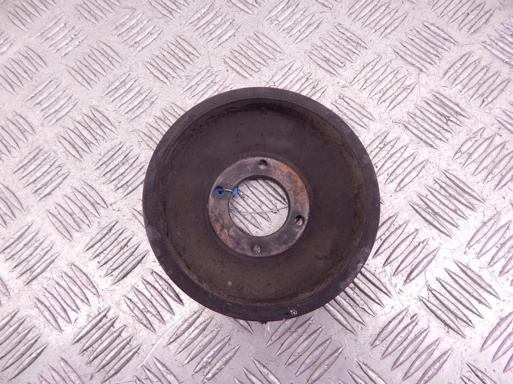 Шкив помпы к BMW 3 E36 (90-00)